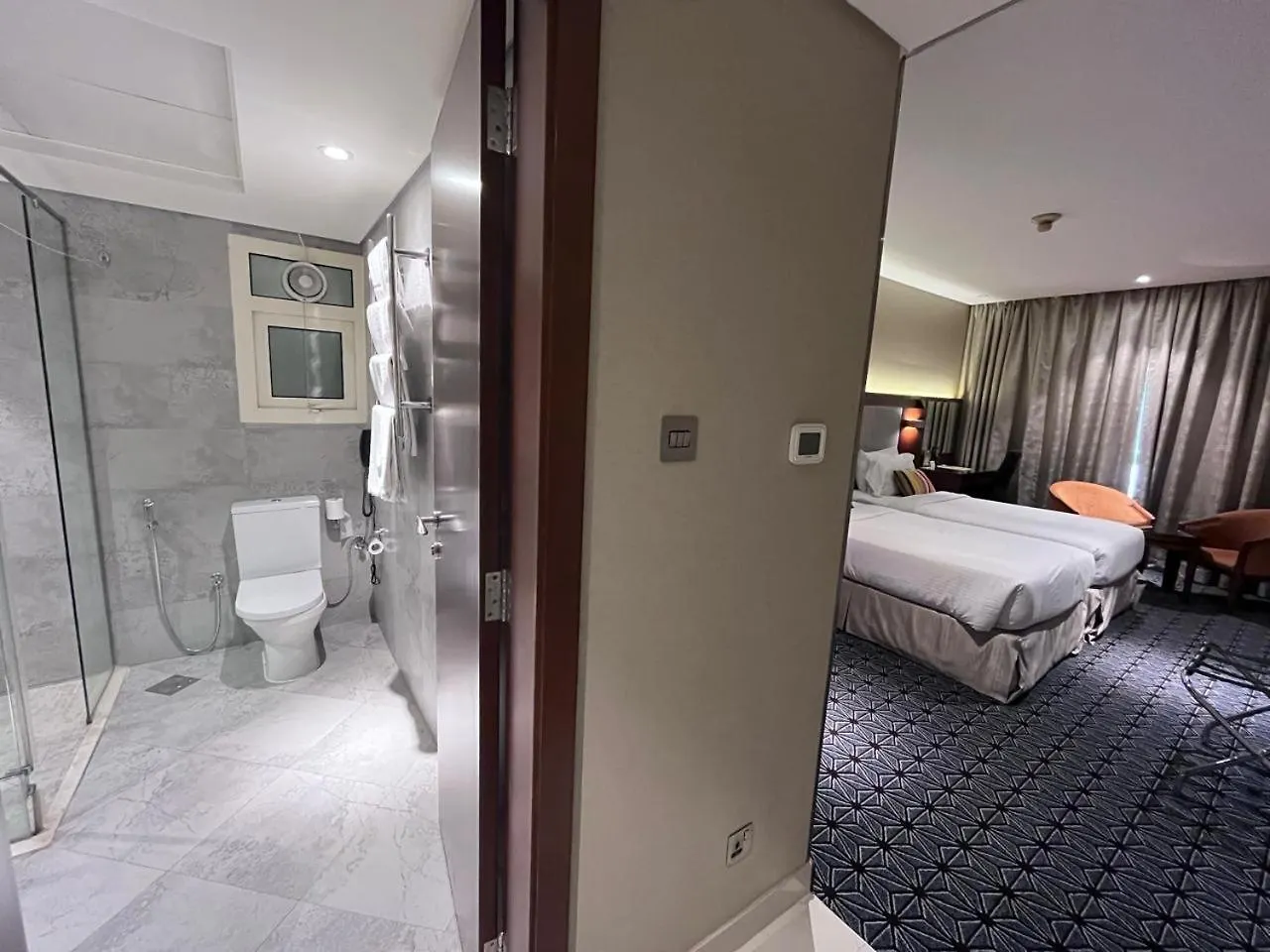 Versailles By Vieras Hotel Dubaï